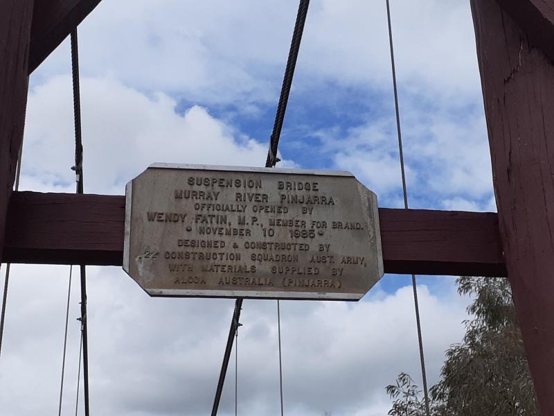 Murray River Suspension Bridge